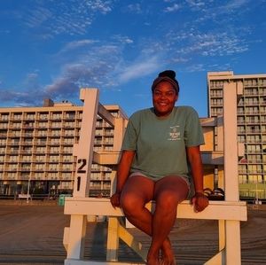 Meet your Posher, Leann